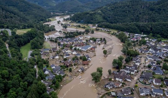 WIRTGEN STIFTUNGEN spenden 100.000,– Euro für Hochwasser-Opfer