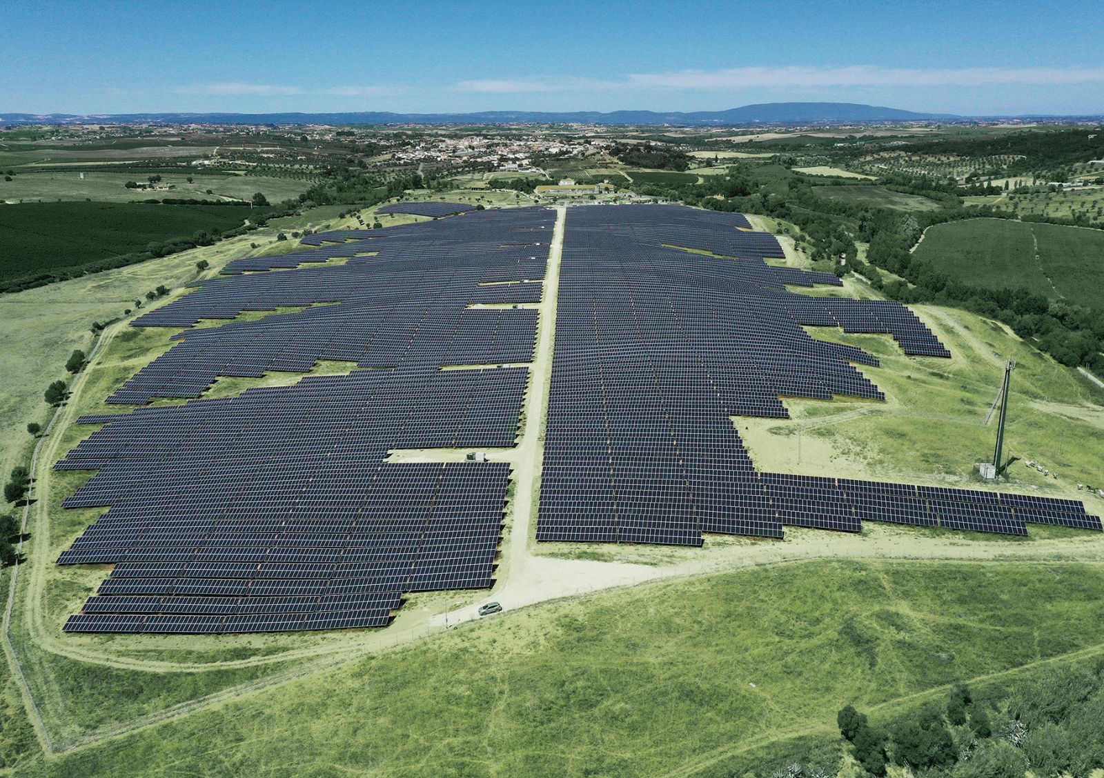 SANTARÉM– FOURTH PHOTOVOLTAIC PLANT SUCCESSFULLY BROUGHT ONLINE IN PORTUGAL BY WIRTGEN INVEST.